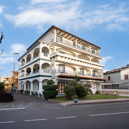 Hotel Rosa Dei Venti กัสเตลซาร์โด ภายนอก รูปภาพ