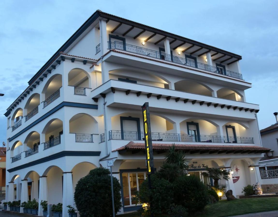 Hotel Rosa Dei Venti กัสเตลซาร์โด ภายนอก รูปภาพ