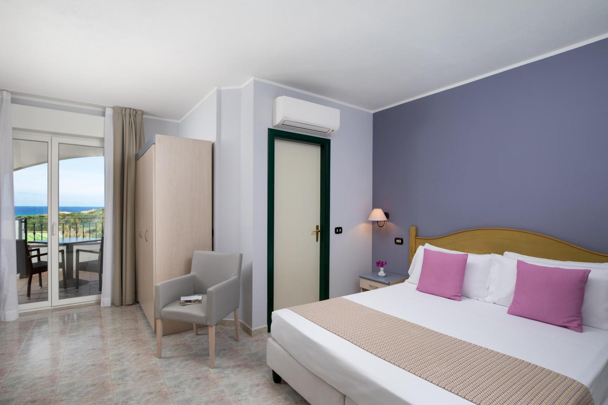 Hotel Rosa Dei Venti กัสเตลซาร์โด ภายนอก รูปภาพ