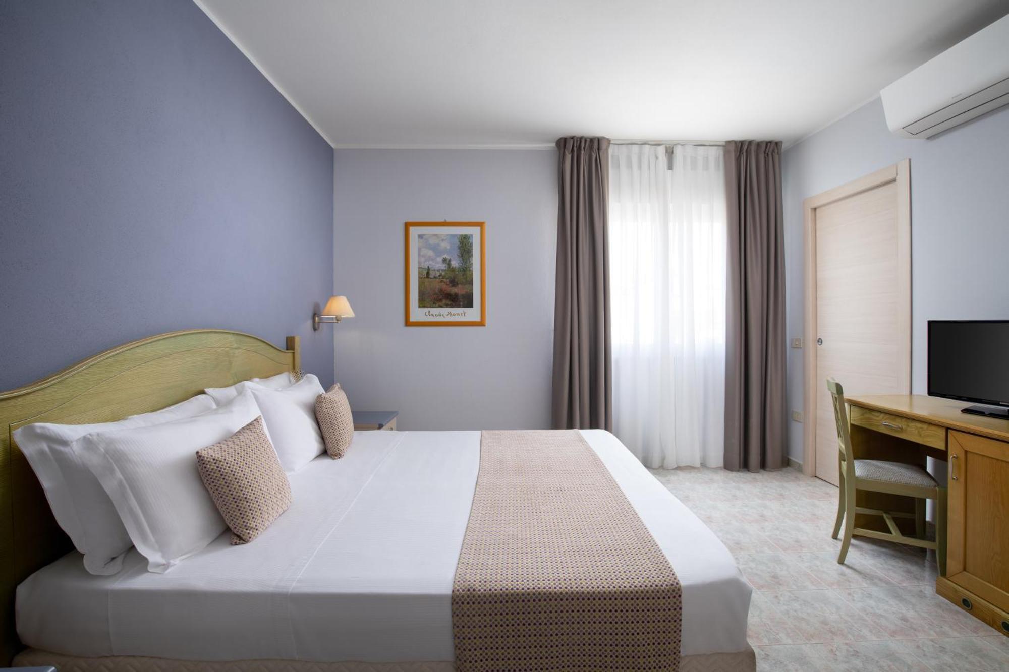 Hotel Rosa Dei Venti กัสเตลซาร์โด ภายนอก รูปภาพ