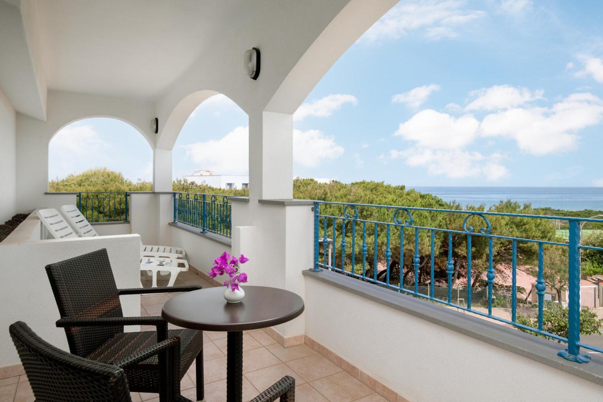 Hotel Rosa Dei Venti กัสเตลซาร์โด ภายนอก รูปภาพ