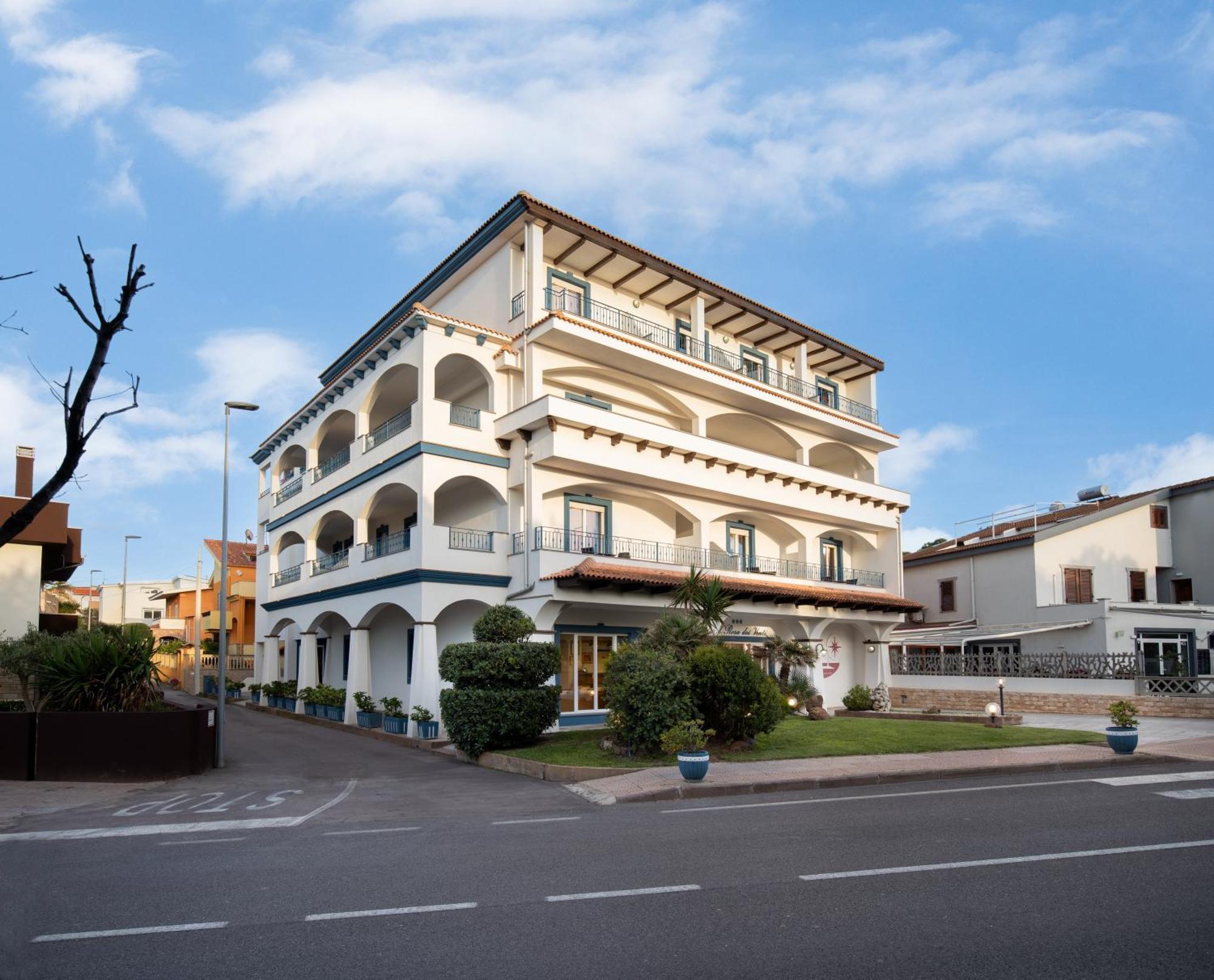 Hotel Rosa Dei Venti กัสเตลซาร์โด ภายนอก รูปภาพ